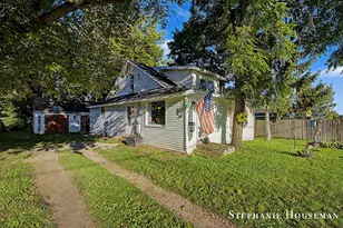 369 N State St, Sparta, MI 49345 - Photo 1