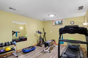 1541 Wakely St NE, Grand Rapids, MI 49505 - Photo 25