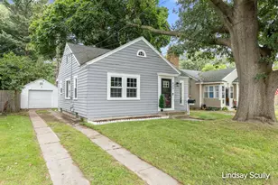 823 Alger St SE, Grand Rapids, MI 49507 - Photo 1