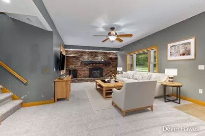 910 S Clay Street, Greenville, MI 48838 - Photo 11