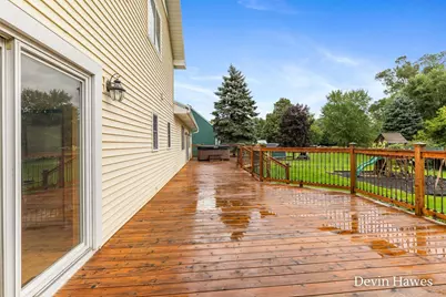910 S Clay Street, Greenville, MI 48838 - Photo 35