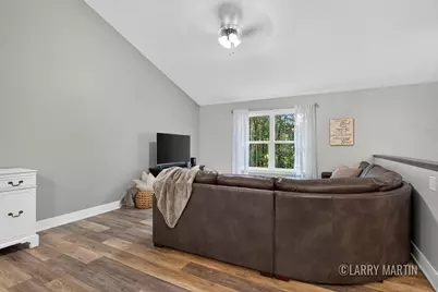 13437 Young Forest Court, West Olive, MI 49460 - Photo 9