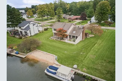 12796 Sunrise Court, Wayland, MI 49348 - Photo 9