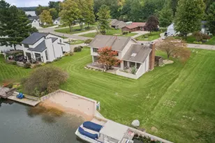 12796 Sunrise Ct, Wayland, MI 49348 - Photo 9