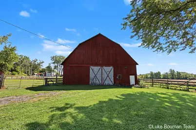 318 W 48th Street, Holland, MI 49423 - Photo 5