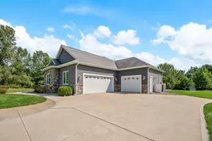 10582 Dana Dr, Berrien Springs, MI 49103 - Photo 3