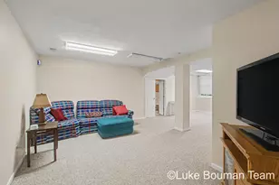 945 Bay Ridge Dr, Holland, MI 49424 - Photo 21