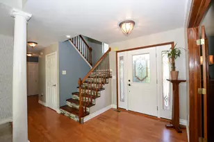25548 Winding Creek Dr, New Boston, MI 48164 - Photo 5