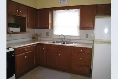 1468 Winters Street, Muskegon, MI 49442 - Photo 9