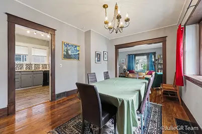 539 Garfield Avenue NW, Grand Rapids, MI 49504 - Photo 7
