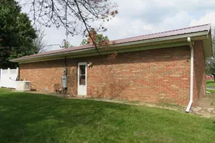 12191 Dennison Rd, Milan, MI 48160 - Photo 5