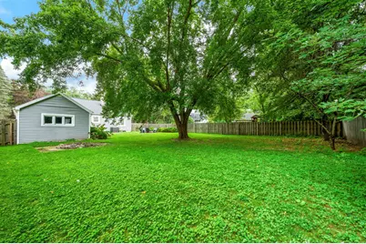 4604 Cleveland Avenue, Stevensville, MI 49127 - Photo 49