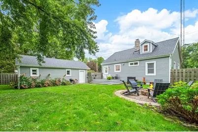 4604 Cleveland Avenue, Stevensville, MI 49127 - Photo 3