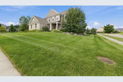 5887 Strawberry Circle, Commerce Township, MI 48382 - Photo 89