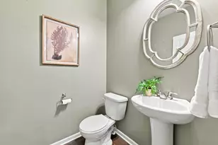 5887 Strawberry Cir, Commerce Township, MI 48382 - Photo 29