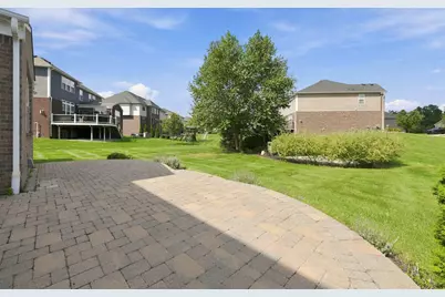 5887 Strawberry Circle, Commerce Township, MI 48382 - Photo 83