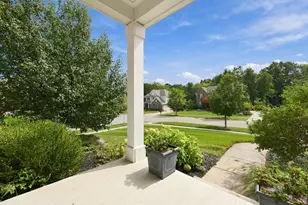 5887 Strawberry Cir, Commerce Township, MI 48382 - Photo 9