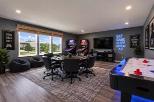 5887 Strawberry Cir, Commerce Township, MI 48382 - Photo 53