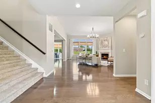 5887 Strawberry Cir, Commerce Township, MI 48382 - Photo 11