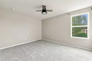 5887 Strawberry Cir, Commerce Township, MI 48382 - Photo 59