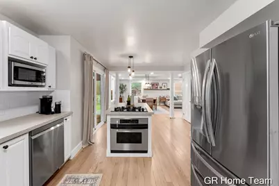 1619 Millbrook Street SE, Grand Rapids, MI 49508 - Photo 15