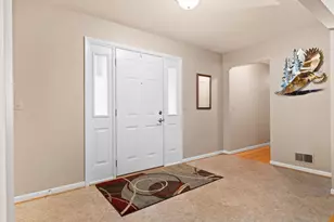 444 Burr Oak Dr, Ann Arbor, MI 48103 - Photo 5