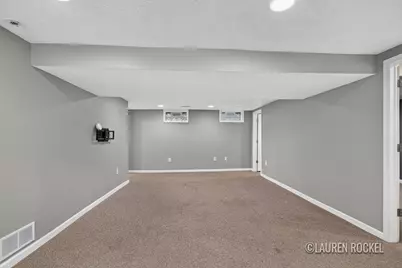 2165 Lee Street SW, Wyoming, MI 49519 - Photo 31