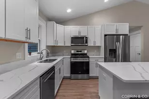 1541 W 32nd St, Holland, MI 49423 - Photo 9