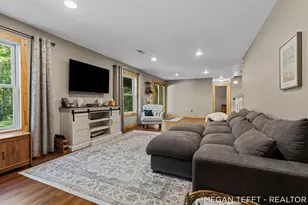 19652 Heights Cir Dr, Big Rapids, MI 49307 - Photo 27
