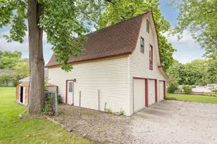 327 N Ann Arbor St, Saline, MI 48176 - Photo 47