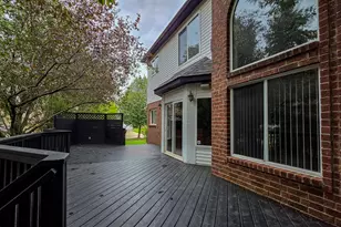 2255 Radcliffe Dr, Troy, MI 48085 - Photo 55
