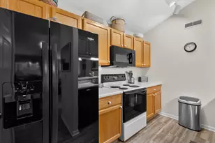 344 Westbrook Ct, Marshall, MI 49068 - Photo 7