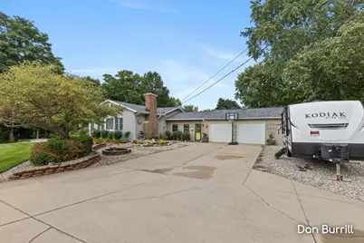 10679 Keystone Drive NE, Ada, MI 49301 - Photo 5
