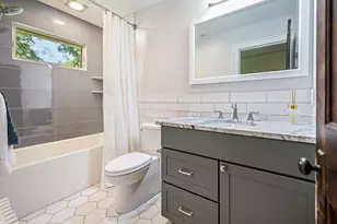 1327 Brooklyn Ave, Ann Arbor, MI 48104 - Photo 33