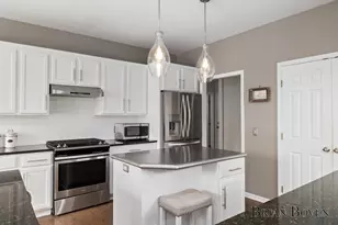 7488 Old Lantern Dr SE, Caledonia, MI 49316 - Photo 9