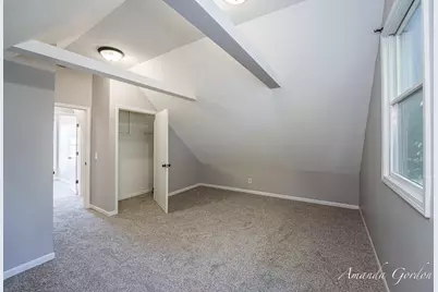 16 Indiana Avenue NW, Grand Rapids, MI 49504 - Photo 21