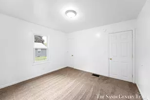 1265 Catherine Ave, Muskegon, MI 49442 - Photo 15