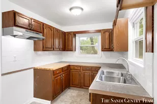 1265 Catherine Ave, Muskegon, MI 49442 - Photo 11