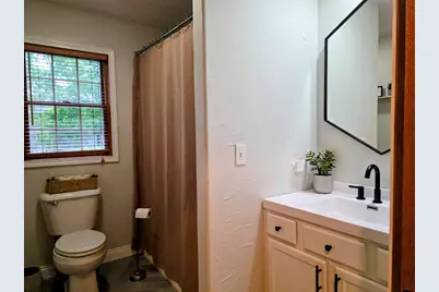 2033 Watkins Road, Battle Creek, MI 49015 - Photo 17