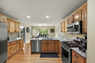 5566 Creekview Dr, Ann Arbor, MI 48108 - Photo 21