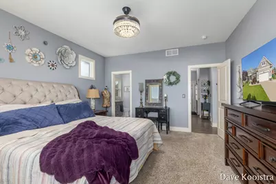 1011 Dreamfield Drive SE, Byron Center, MI 49315 - Photo 17