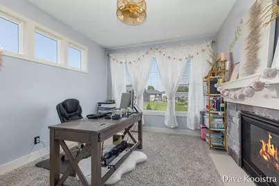 1011 Dreamfield Drive SE, Byron Center, MI 49315 - Photo 9