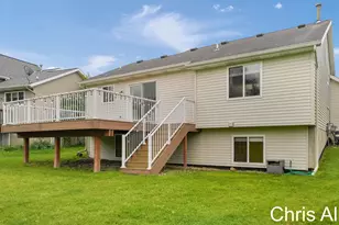 3051 Woodglen St NW, Grand Rapids, MI 49504 - Photo 27
