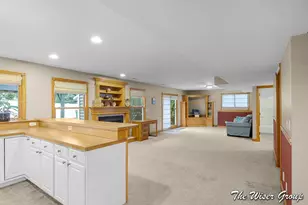 5595 Fieldstone Dr SW, Wyoming, MI 49418 - Photo 31