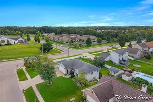 5595 Fieldstone Dr SW, Wyoming, MI 49418 - Photo 57