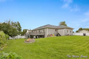 5595 Fieldstone Dr SW, Wyoming, MI 49418 - Photo 47