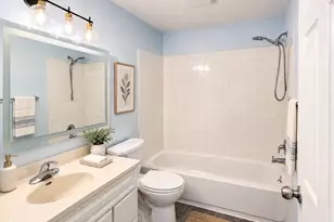 6230 Beechfield Dr, Lansing, MI 48911 - Photo 13