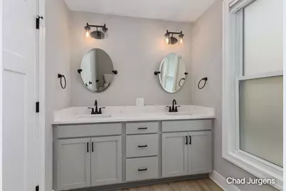 1036 Fairmount Street SE, Grand Rapids, MI 49506 - Photo 17