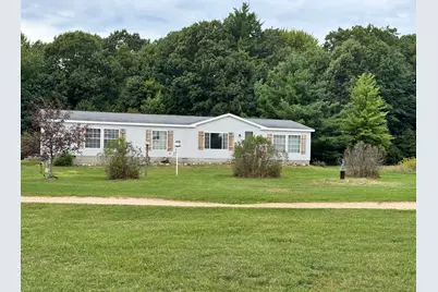 2233 S Wisner Avenue, Fremont, MI 49412 - Photo 3