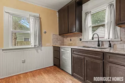 120 W 28th Street, Holland, MI 49423 - Photo 5